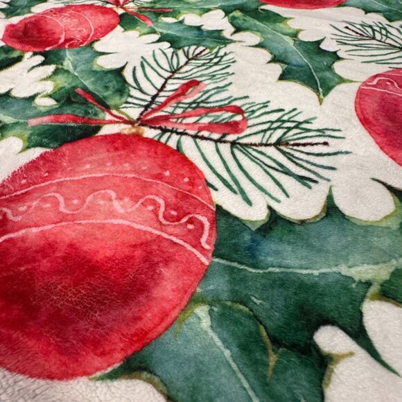 Minky Couture Plush Ornament Christmas Themed Holiday Print Pillowcase Set - Picture 4 of 10